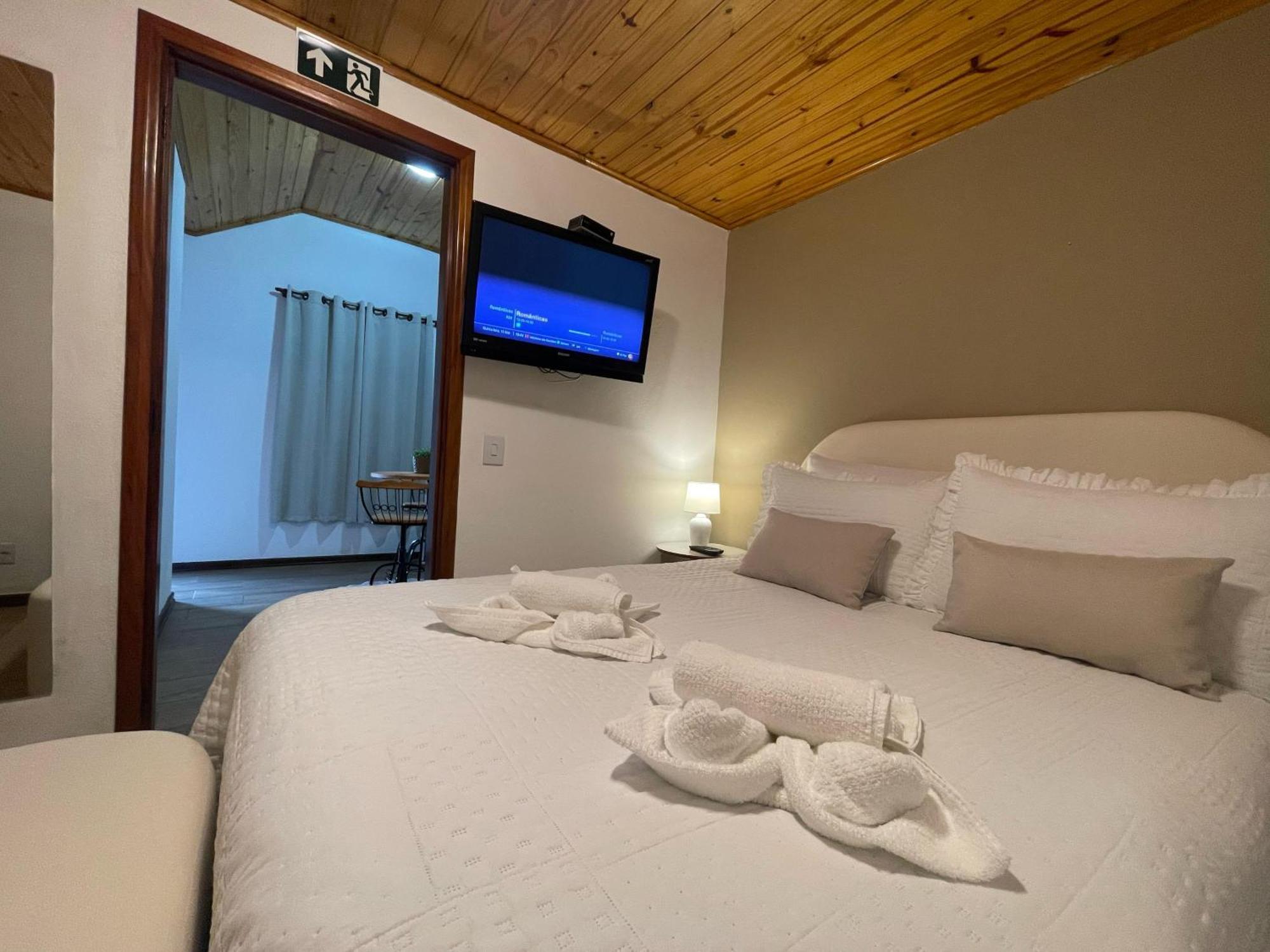 Flor De Lua Monte Hotel